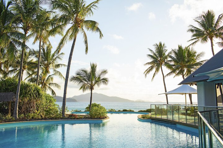 Pool Hotel