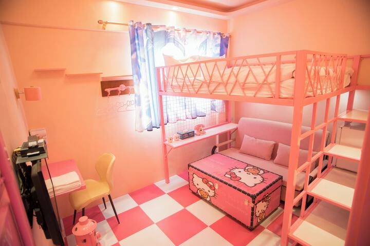 Room 25 of 89
