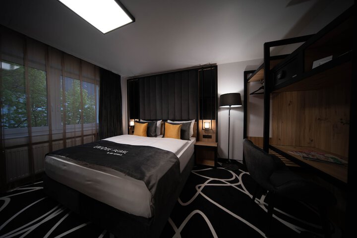 Room 19 of 56