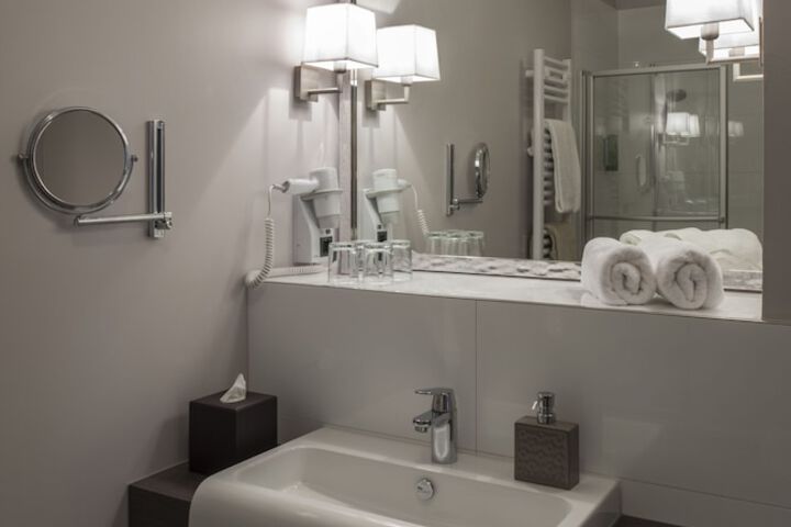 Bath Photo