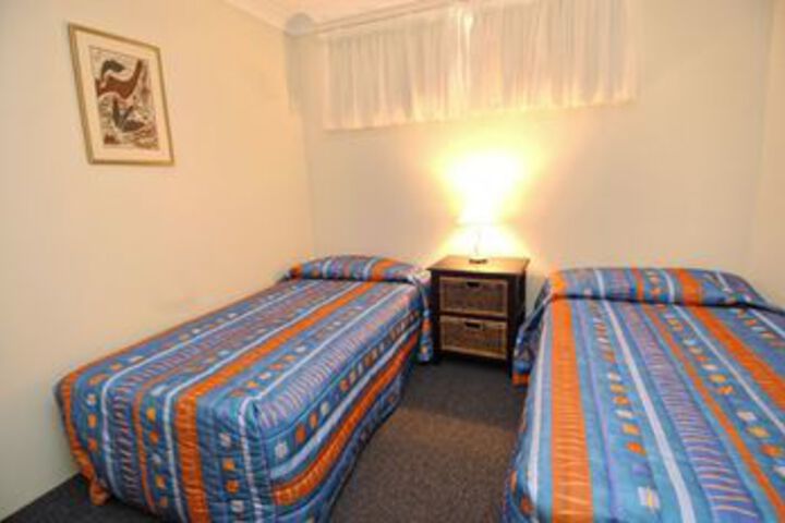 Room 17 of 46
