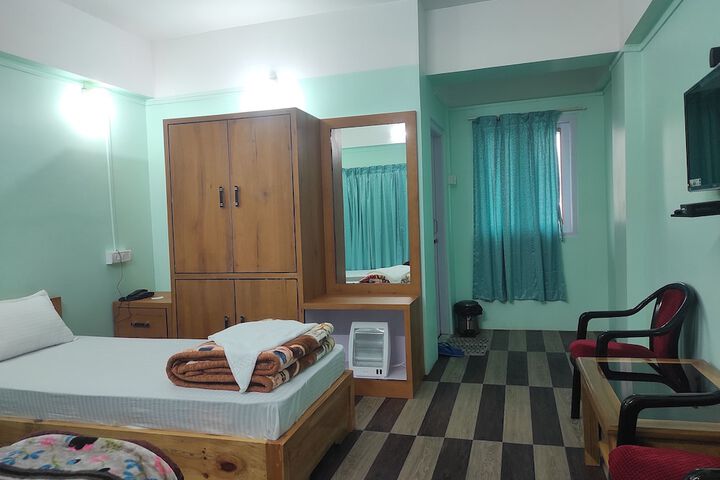 Room 7 of 21