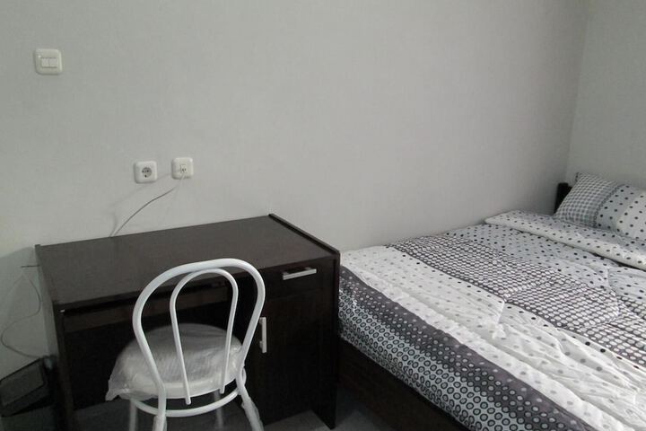Room 9 of 45