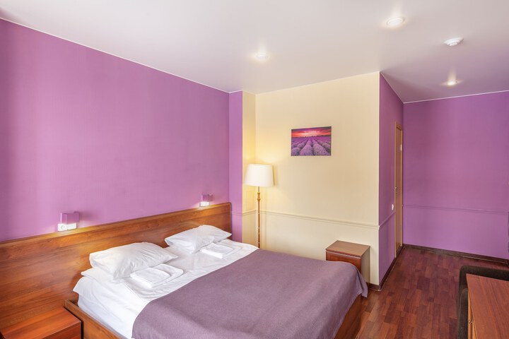 Room 4 of 31