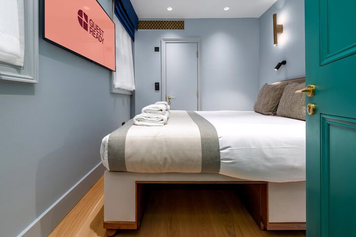 Room 17 of 280