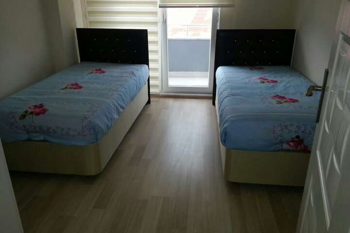 Room 8 of 20