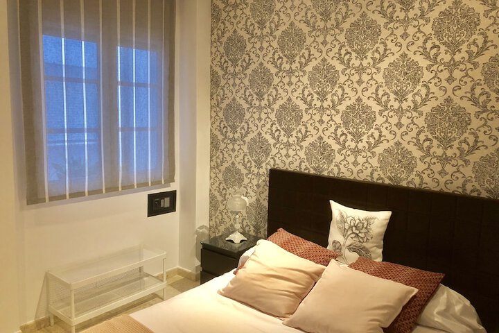 Room 7 of 29