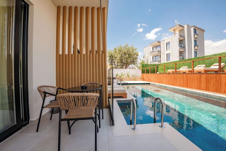 Terrace/Patio 151 of 244