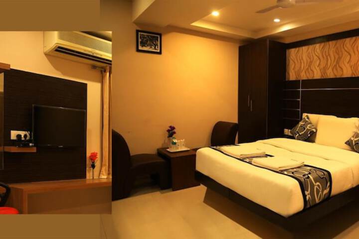 Room 15 of 39
