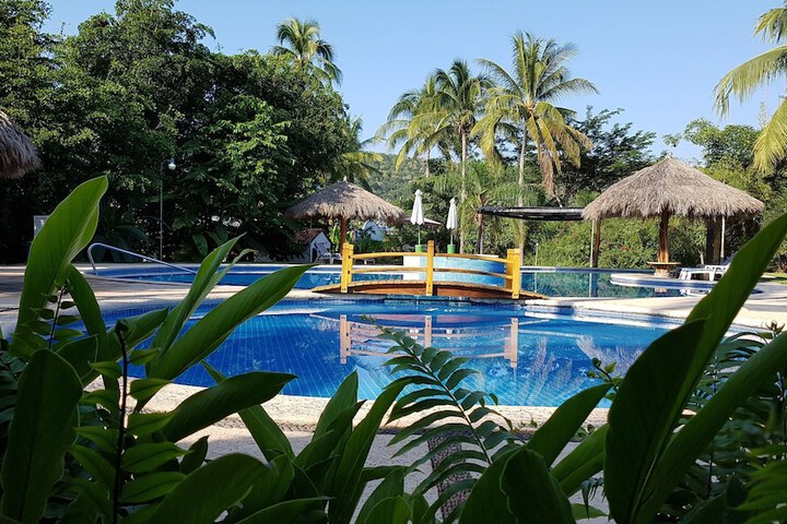 Hotel with Pool
