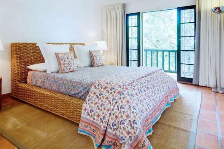 Room 3 of 15