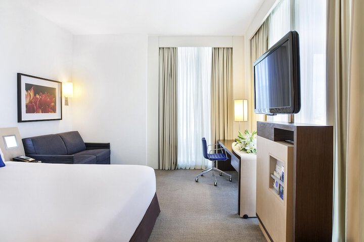 Room 21 of 103