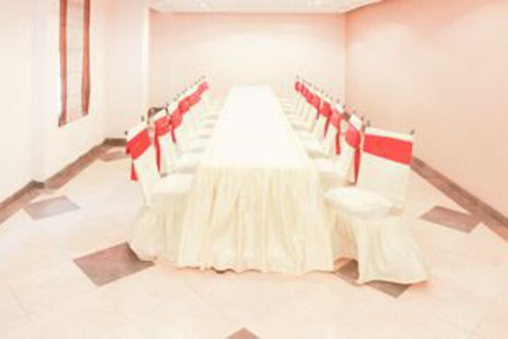 Ballroom/Hall 4 of 39
