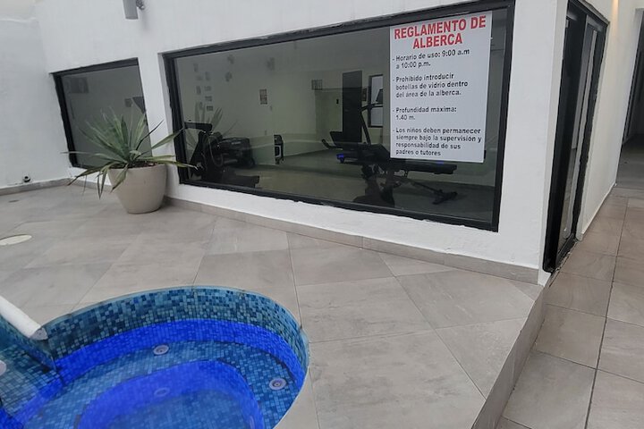 Pool 117 of 140