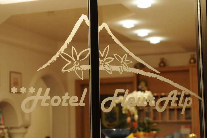 Hotel 2 of 48