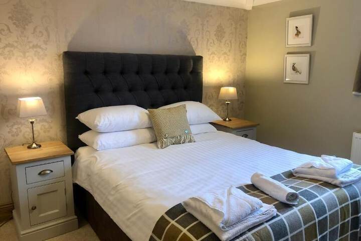 Room 35 of 60