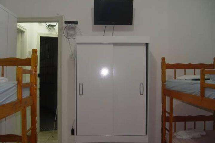 Room 18 of 30