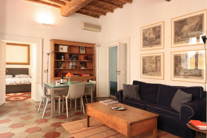 Room 3 of 15