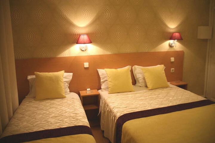 Room 4 of 21