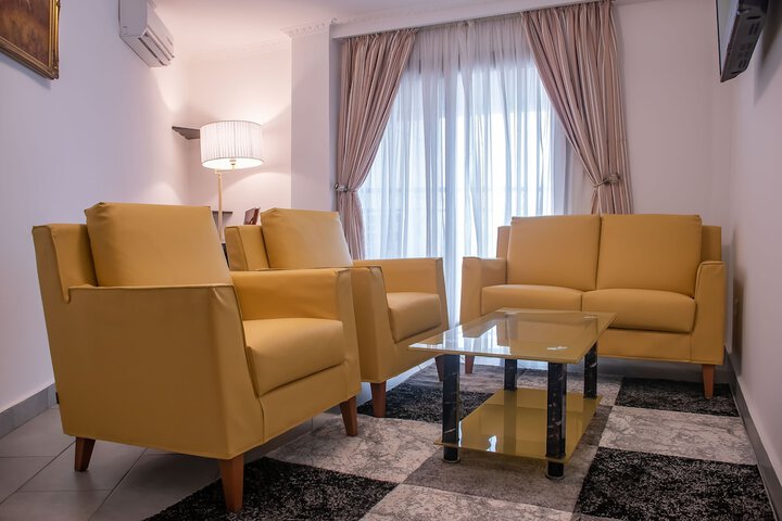 Room 39 of 50