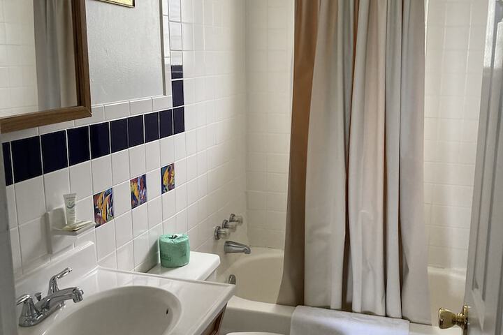 Room 19 of 23