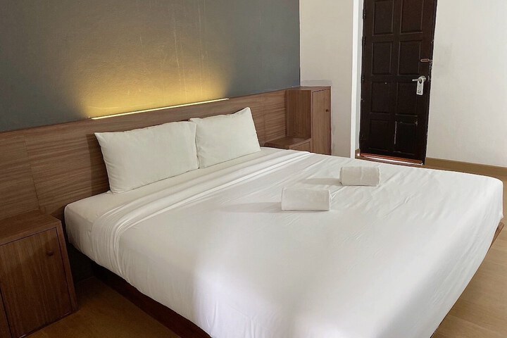 Room 34 of 56