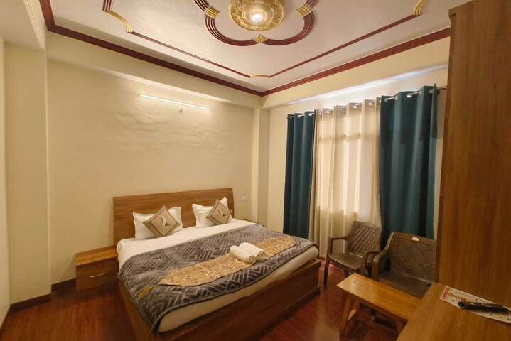 FairLawns Home Stay