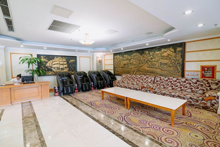 Hotel Interior 11 of 119