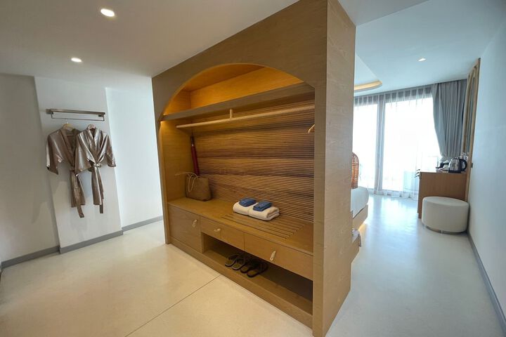 Room 58 of 118