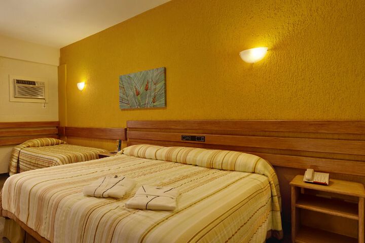 Room 5 of 42