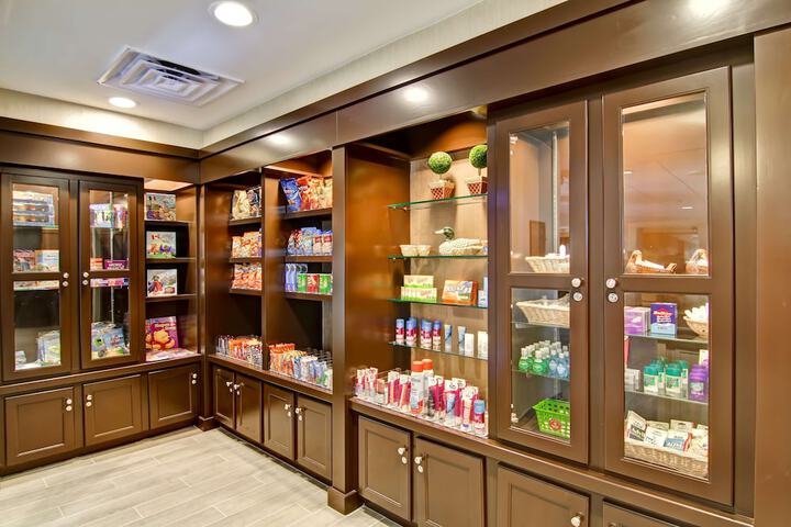 Snack bar