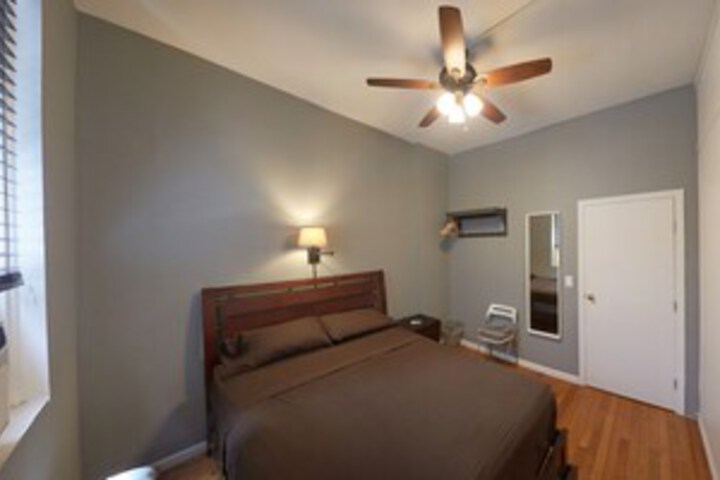 Room 72 of 79