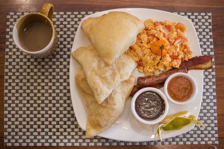 Breakfast/Coffee Service 50 of 65