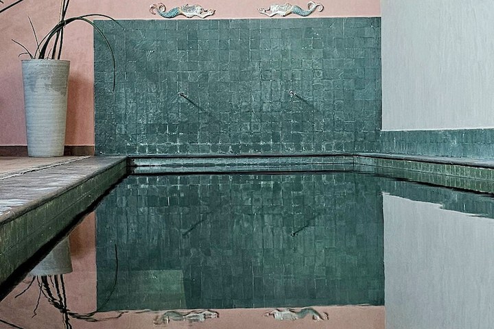 Pools & Facilities
