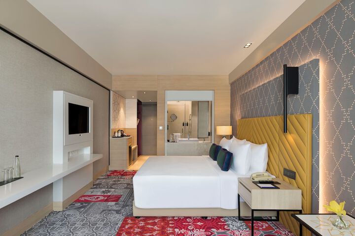 Room 17 of 55