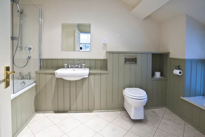 Bath Amenities