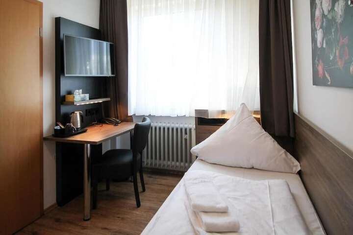Room 26 of 59