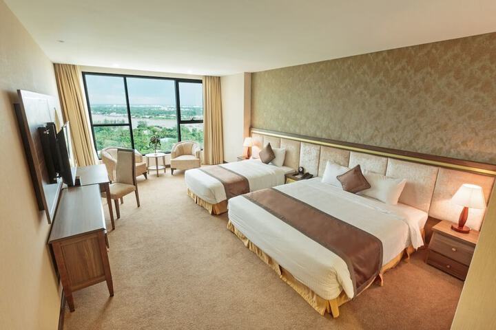 Room 15 of 63