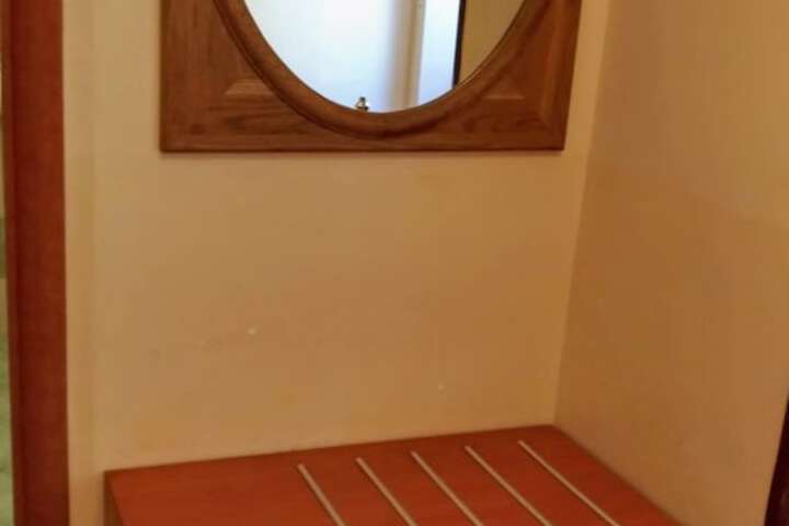 Room 18 of 43