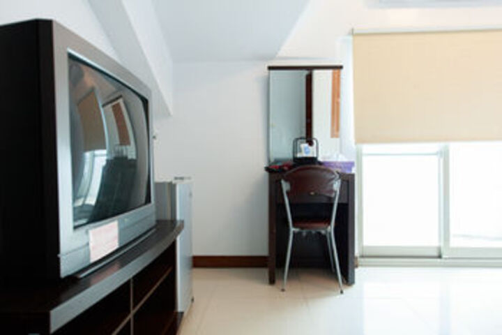 Room 17 of 18