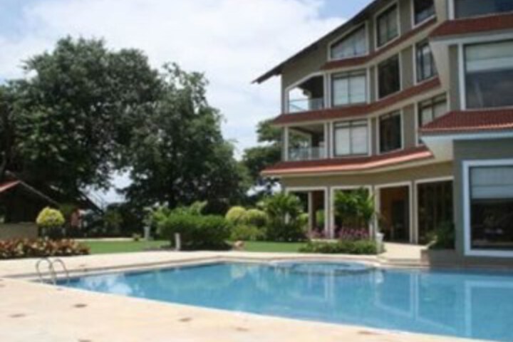 Pool 32 of 57