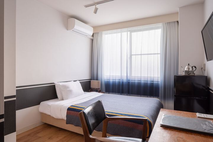 Room 32 of 131