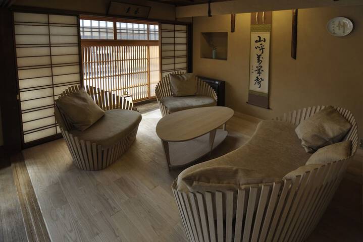 Lobby Entry