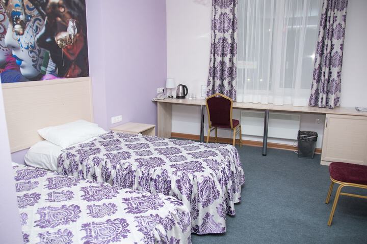 Room 10 of 53