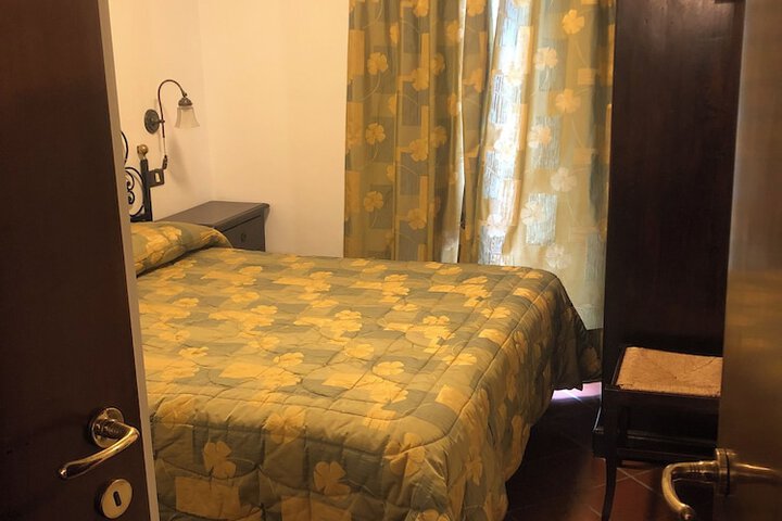 Room 22 of 44