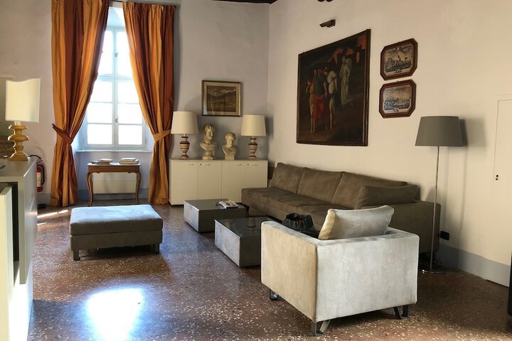 Hotel Interior 2 of 31