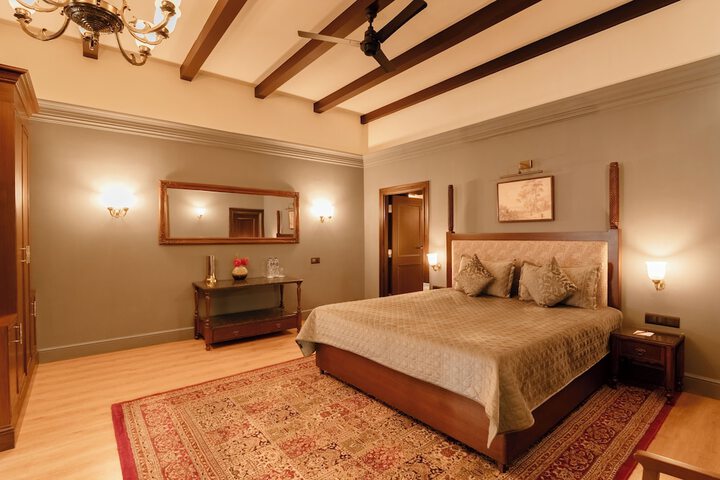 Room 20 of 68