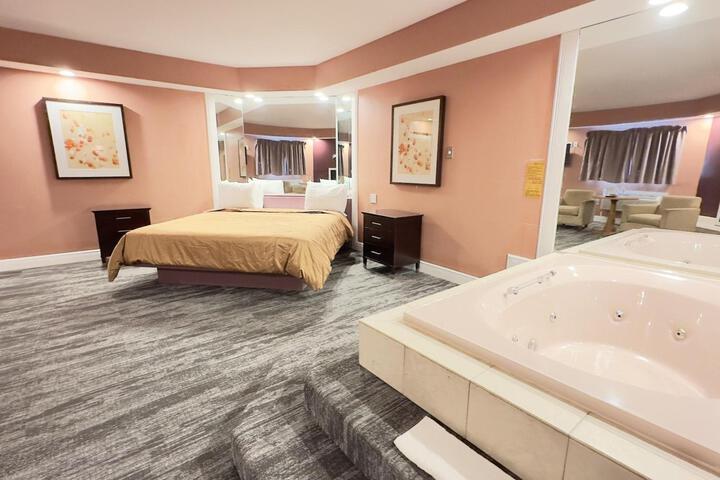 Room 273 of 284