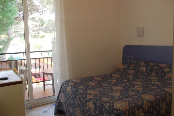Room 7 of 46