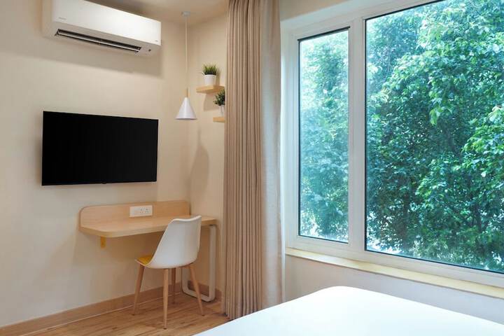 Room 29 of 39